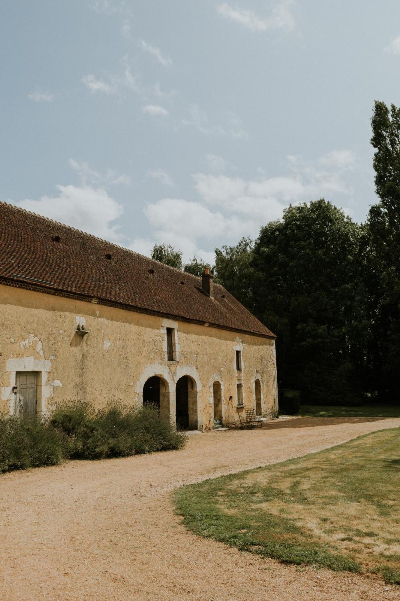 Le Manoir Du Plessis Hotel Dance  Bagian luar foto
